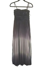   NWT Womens Purple Gown Long Dress Size 3 Lavender Juniors Sleeveless Prom