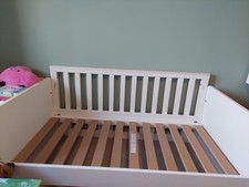 Image of Mamas And Papas Cot Bed. With Full Instructions. White. Small Mark On One Frame.