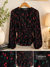 The Kooples Women s Black Floral Pleated V-Ne...