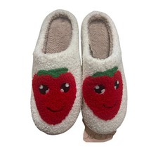 Ella Joy Women's Slippers White with Strawberries Slip On Cozy Size M 8 New