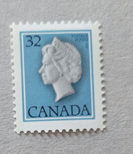 CANADA STAMP #792 - Queen Elizabeth II (1983) 32¢ MNH OG