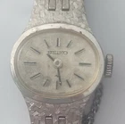 Vintage Seiko Quartz Women's Watch. #860789. Needs Battery. Sold As Is.