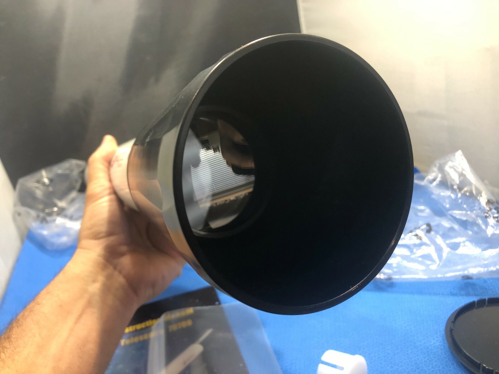 Moutec 70700 AZ Astronomical Refractor Telescope w multiple lenses