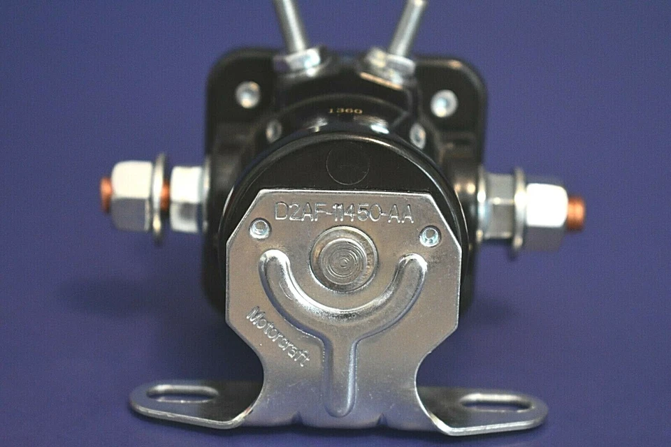 Solenoide de arranque Motorcraft SW7663 1965-73 Ford Mustang 1962-70 Fairlane Falcon Foto 2 de 4