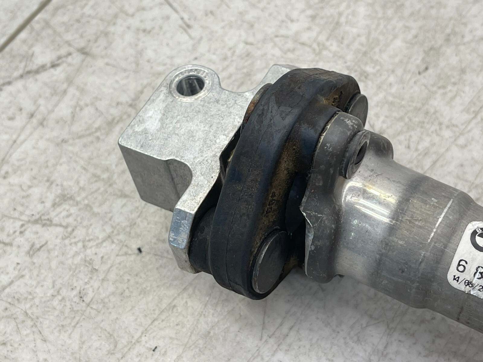 2014-2020 BMW I8 OEM STEERING COLUMN INTERMEDIATE SHAFT