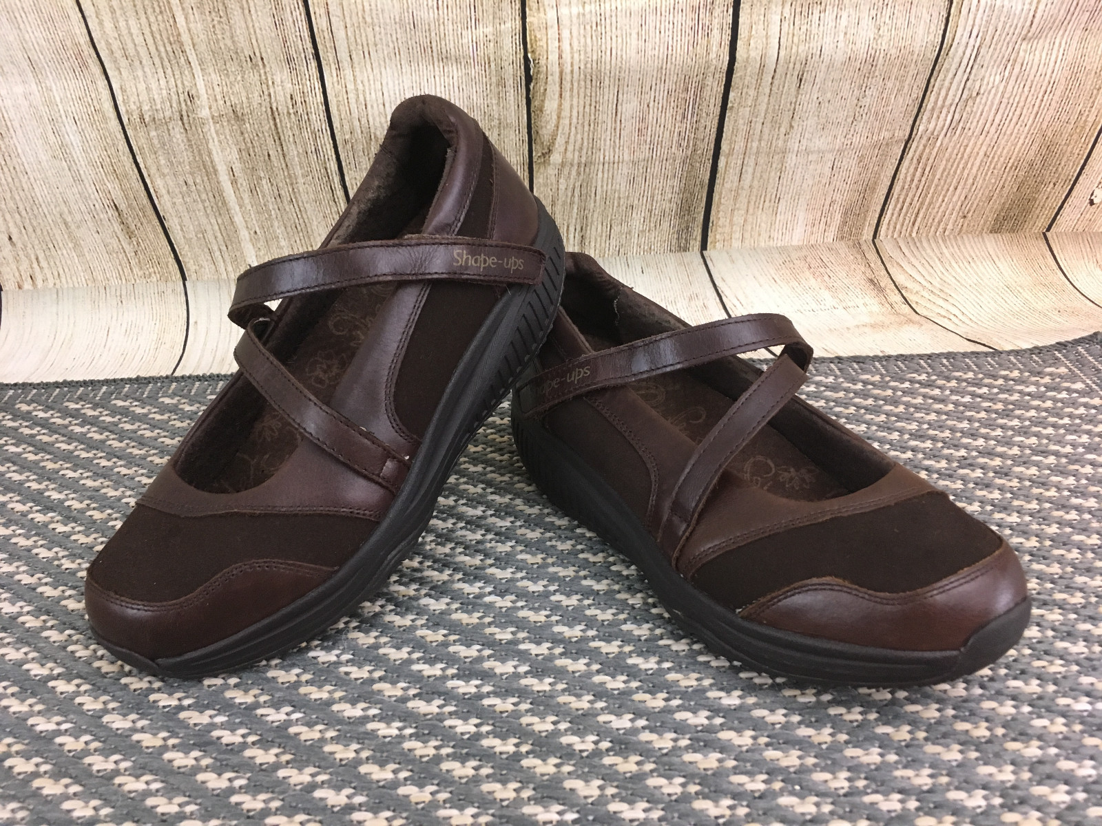 SKECHERS WOMENS BROWN SHAPE UPS XW HYPERACTIVE  #24866/TOFF Size 7.5       G29(5