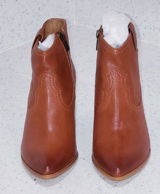 reina leather bootie