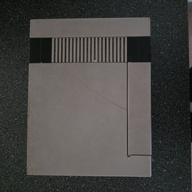 Nintendo Entertainment System NES Console - Gray (NES-001)