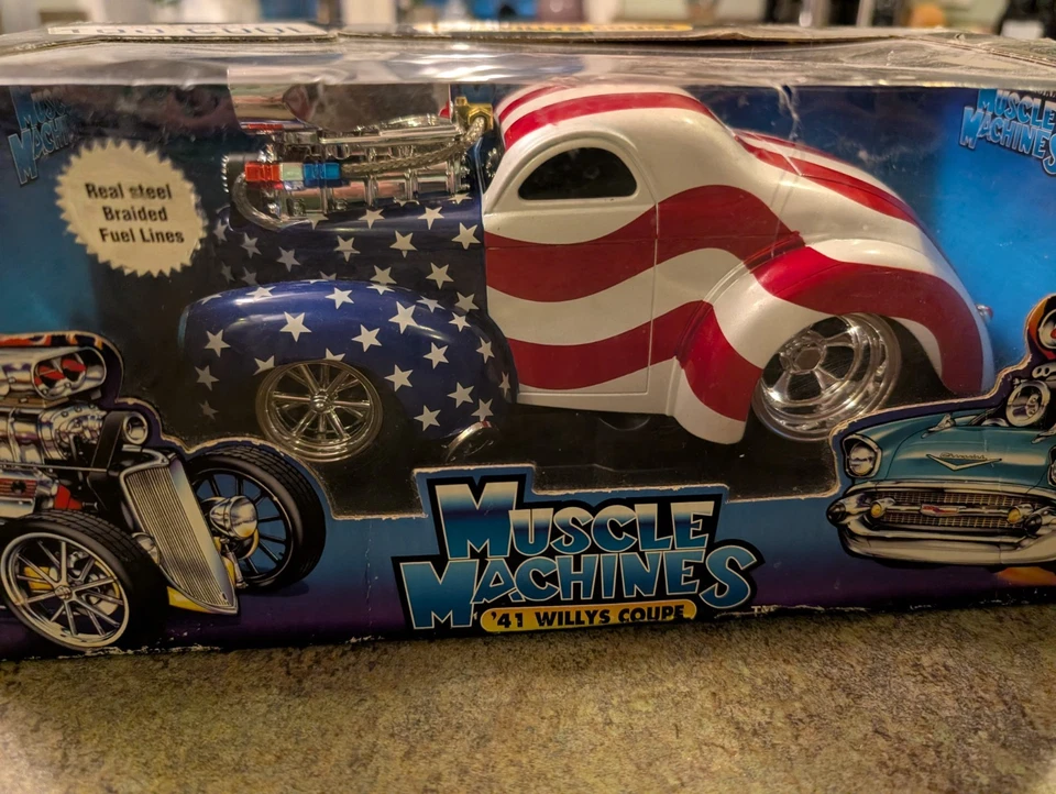 Vintage 2002 Muscle Machines '41 Willys Coupe TOO COOL Patriotic 1:18 MIB - Image 2 of 4