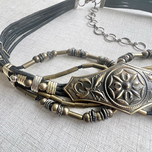 Vintage Tribal style Metal & Cord Belt 7 Strands, 40” Long , Boho Chic. - Foto 1 di 8