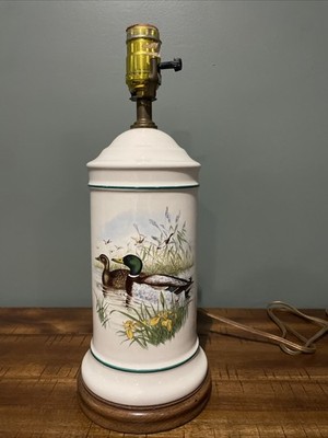 Vintage Pfaltzgraff DUCKS UNLIMITED INC Porcelain Table LAMP Cabin Home Mallard