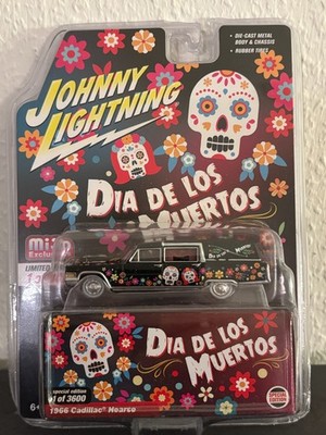 JOHNNY LIGHTNING CADILLAC 1966 CADILLAC LEICHENWAGEN - Dia de los Muertos - 