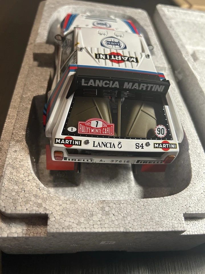 Lancia Delta S4 Montecarlo WINNER 1986 Autoart Signature Series 1/18 NEW!!! - Imagen 4 de 4