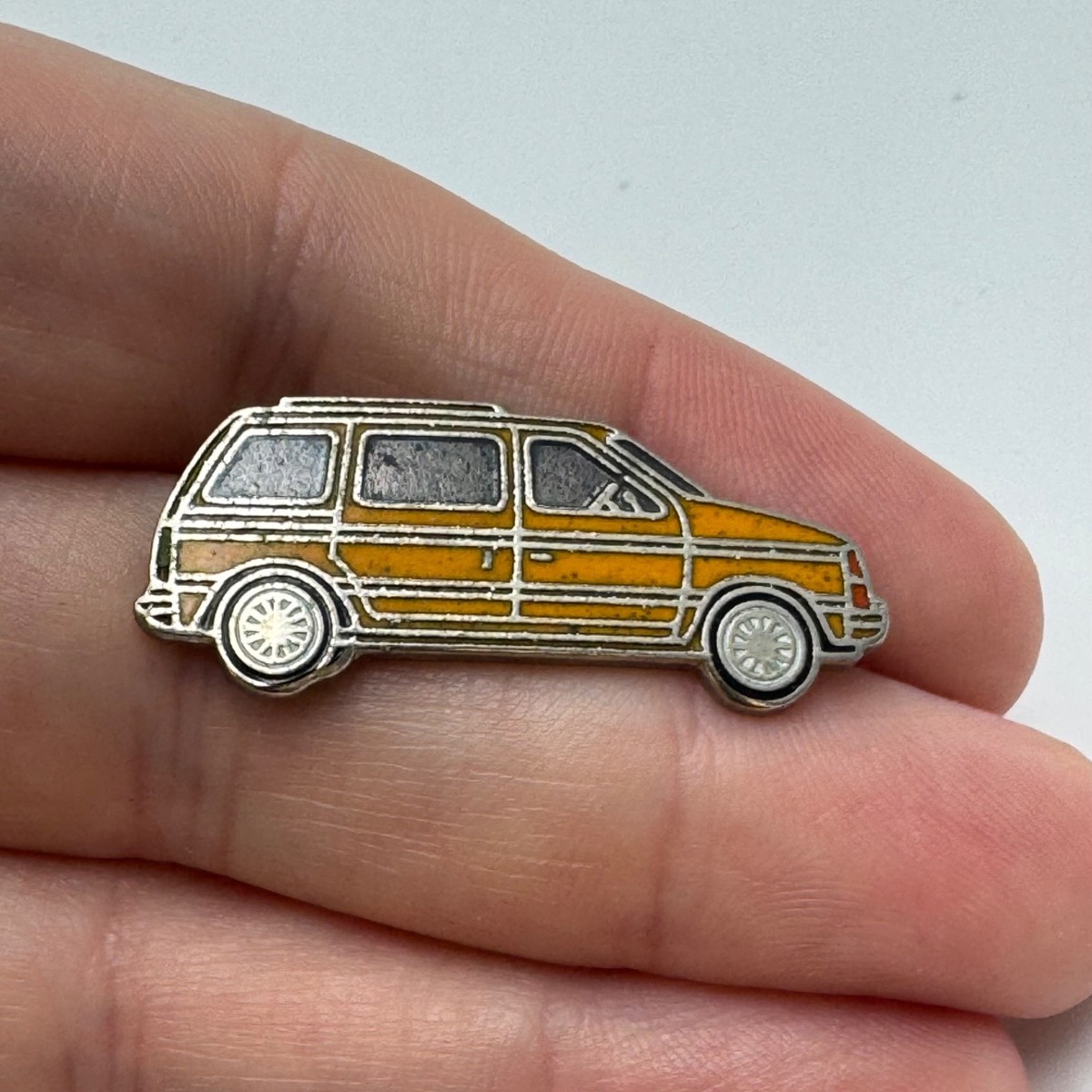Vintage Chevrolet Astro Van Gold Classic Minivan Car Lapel Pin