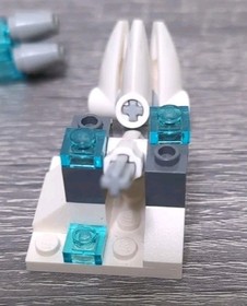 Lego Legends Of Chima Ice Wolves Minifigures Weapons Lot of 3 Plus Accessories 