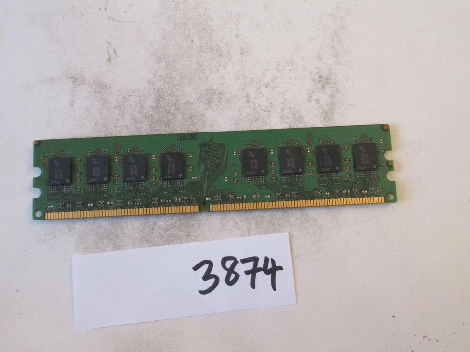 Micron MT16HTF25664AZ-800H1 2Gb PC2-6400 800Mhz DDR2 Desktop Memory RAM (3874) - Image 2 of 2