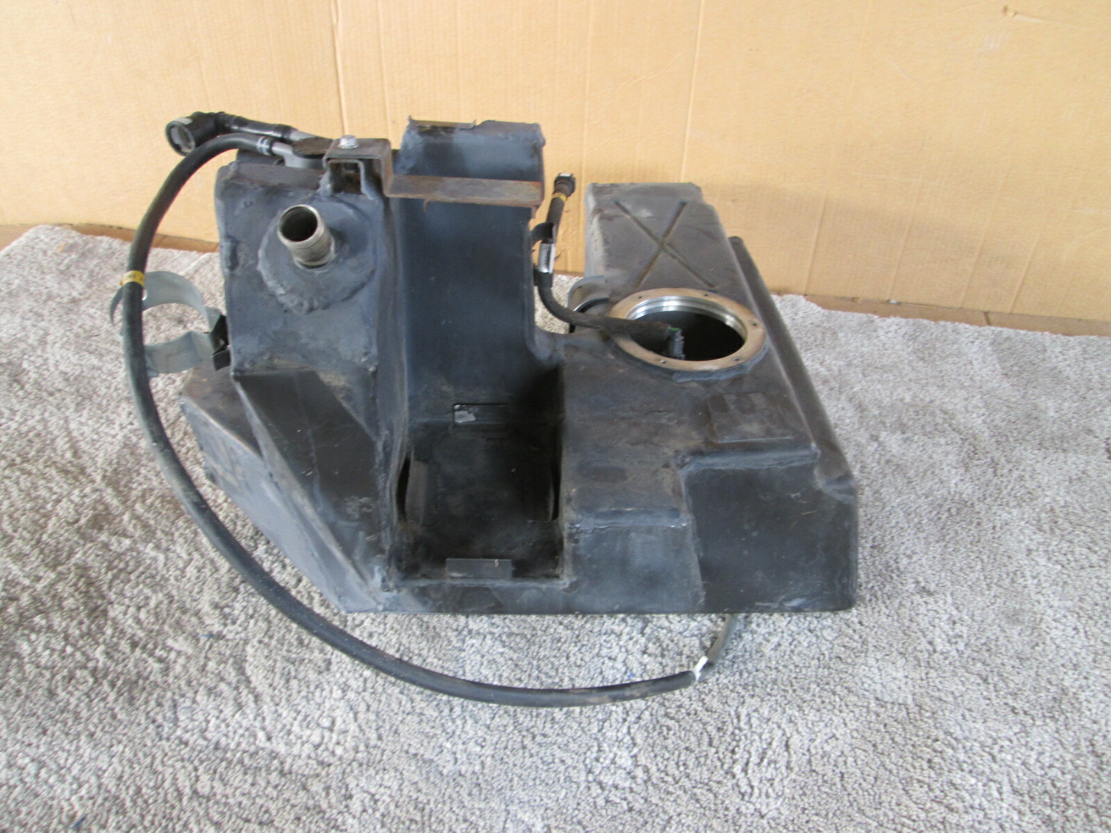 Lamborghini Gallardo Spider RH Fuel / Gas Tank- P/N 407201076A