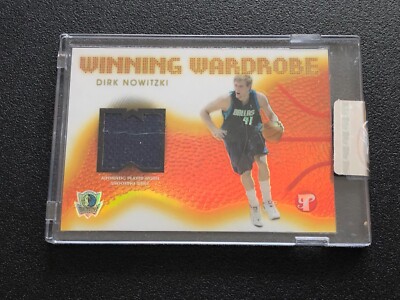 2004-05 Topps Pristine Winning Wardrobe Refractor Dirk Nowitzki 19/25