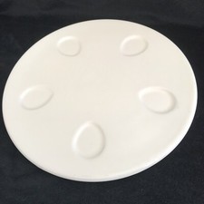 Cupcake/gewickelte Eierteller, cremefarbenes Steinzeug, 11,5" rund, hergestellt in Portugal