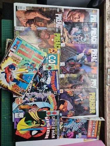 39 x Dc Marvel Vtg Spiderman  Preacher Fantastic Four & More  Comics  Job Lot