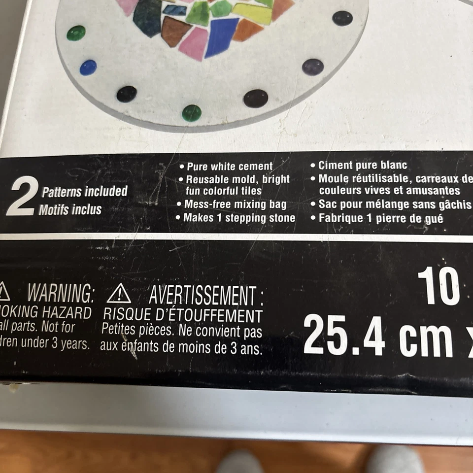 ArtMinds 10" MOSAIC STEPPING STONE KIT Easy Steps HEART/ BABY FOOTPRINTS - Image 3 of 4