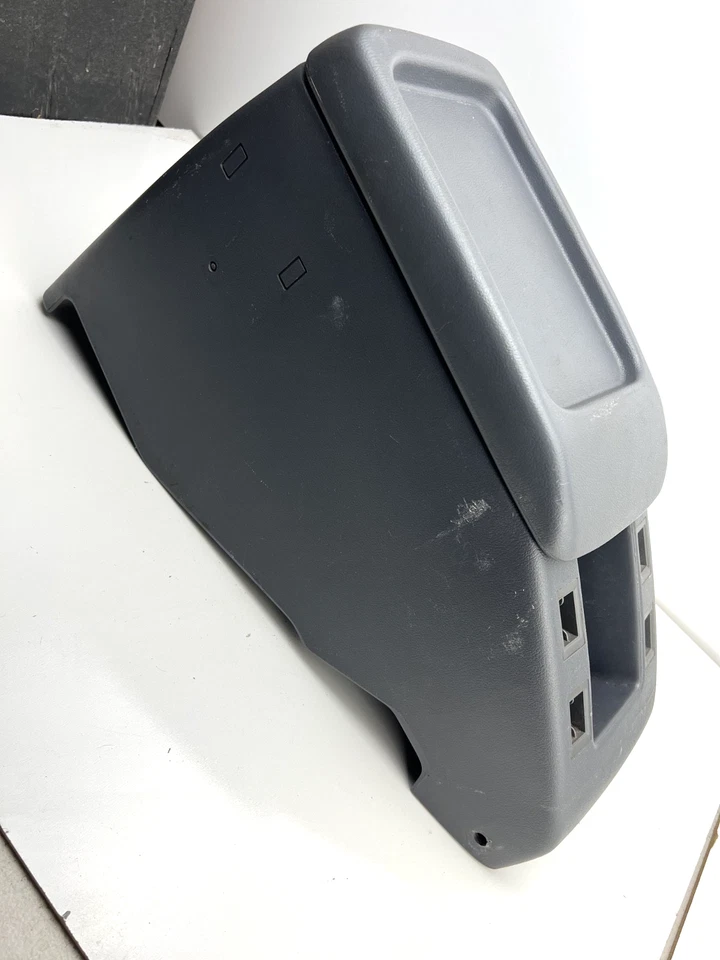 Toyota Landcruiser 1991-1994 OEM GRIS consola central almacenamiento Foto 3 de 4