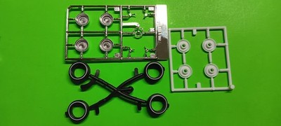 Dayton Wire Wheels 1991 CHEVY S10 LOWRIDER PICKUP 1/25 Chain Steering Whitewall