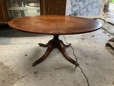 Oval Pedestal Coffee Table with Claw Feet & Castors Vintage Antique Style