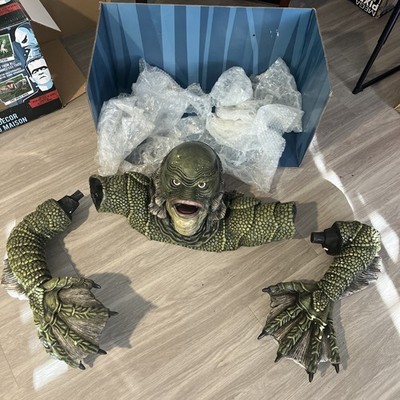 Vintage Rubie's Creature From The Black Lagoon Universal Monsters Grave Walker
