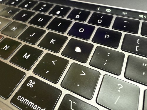 2019 apple mac book pro 15.4 inch 2.3 GHz 32GB - Picture 6 of 10