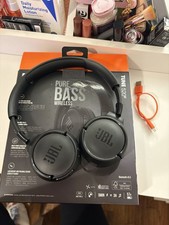 jbl tune 520bt wireless on-ear headphones black