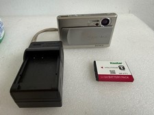 Sony Cyber-Shot DSC-T1 5.0MP 3x Optical Zoom CCD Digital Camera Charger, Battery