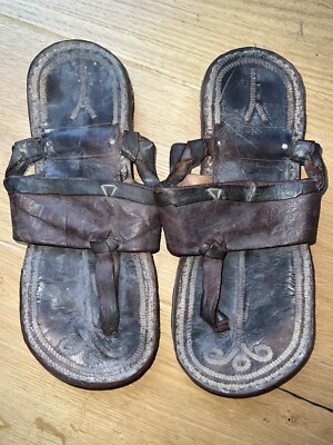 Vintage Men's Kenyan African Handmade Tractor Tyre Sandals 8-9