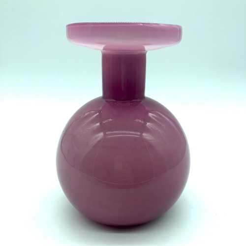 Vintage MCM Radio Brand Pink Cased Art Glass Vase Pitcher Applied Handle - Bild 4 von 7