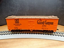 Life-Like HO Scale 35' Santa Fe S.F.R.D. 25077 The Grand Canyon Line Reefer