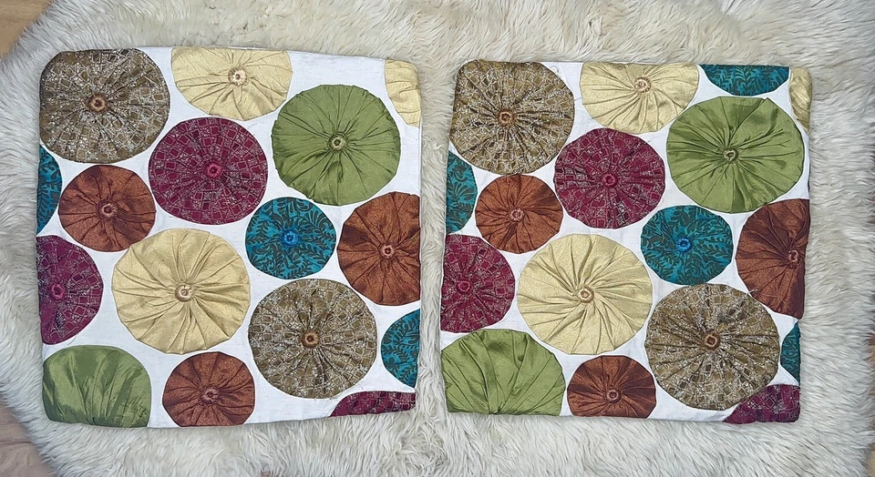 "Juego de 2 fundas decorativas Pier 1 Imports de seda coloridas con estampado de círculos 16""" Foto 2 de 4