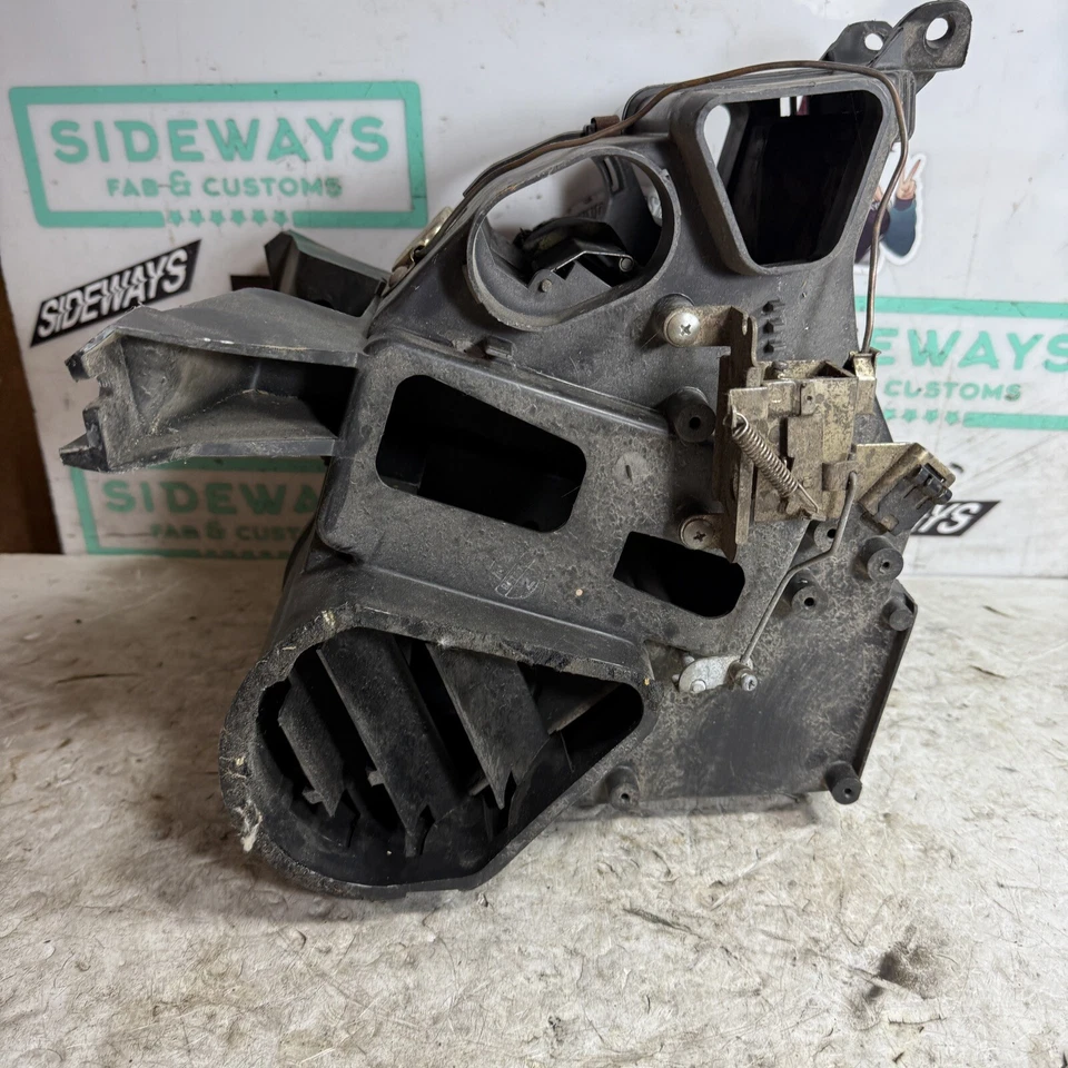 Caja de carcasa de derivación de CA Datsun 280zx 79-83 HVAC Foto 3 de 4