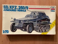 1/72 ESCI 8371 : SDKFZ 250/9