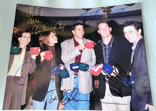 FRIENDS TV SHOW CAST AUTOGRAPHED 8 1/2 X 11 PHOTO /