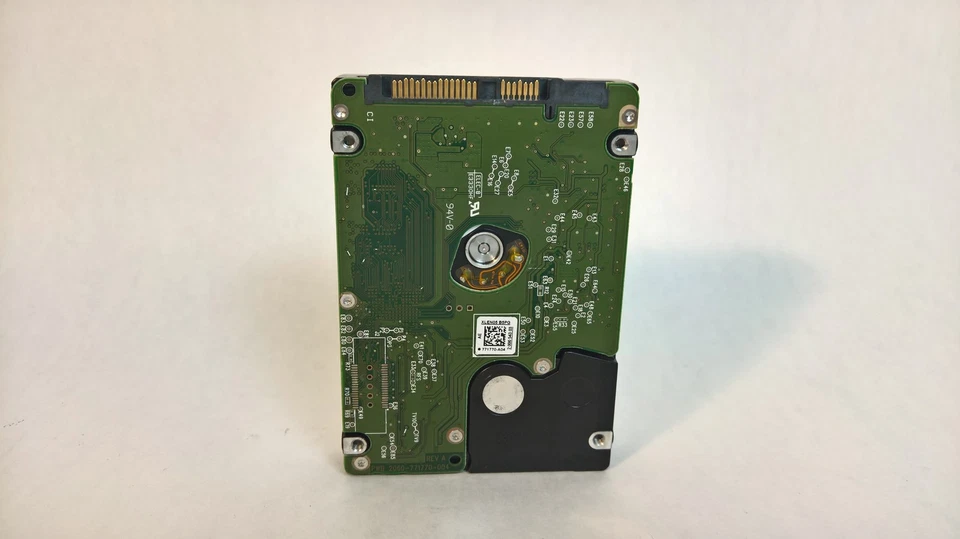 Lot of 5 Western Digital Cisco WD XE WD3001BKHG 300 GB SAS 2 2.5 in Server Drive - Image 2 of 3