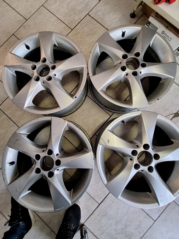 4×original Mercedes Vito V-Klasse Alufelge W447 17 " Zoll ET 51mm A4474014800 - Bild 2 von 2