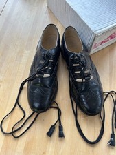 Scottish Black Leather Kilt Shoes, Thistle Shoes. Ghillie Brogues, size 9