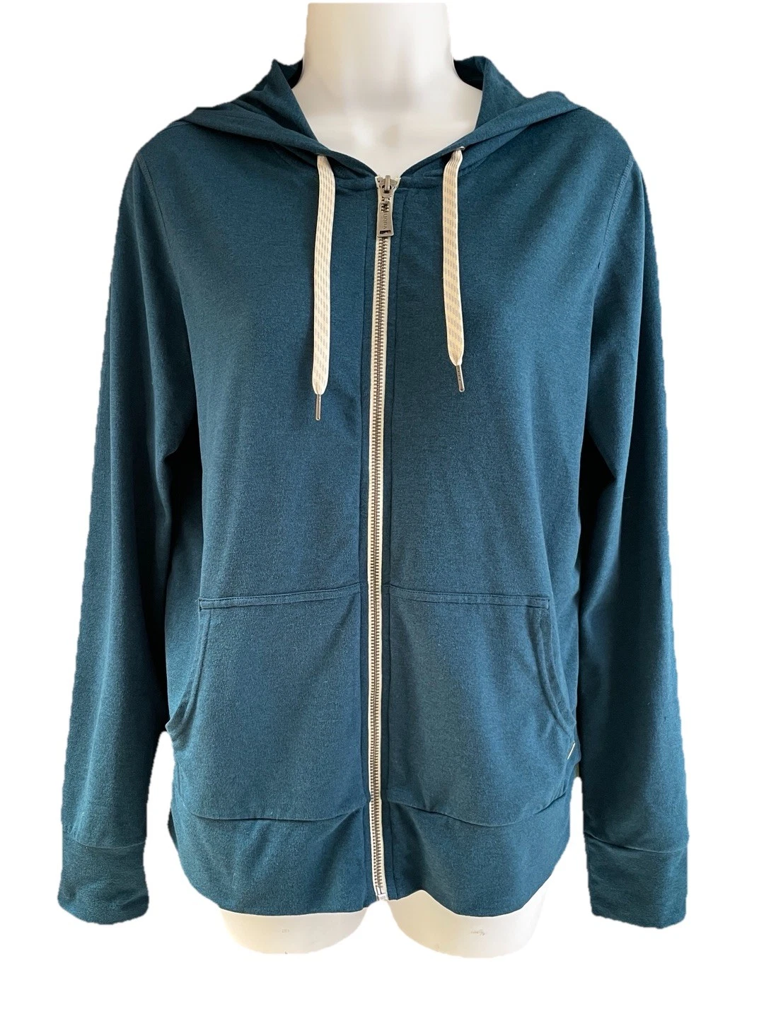 New Vuori Halo Performance Hoodie 2.0 Medium M Rare Coastal Ocean Blue NWOT