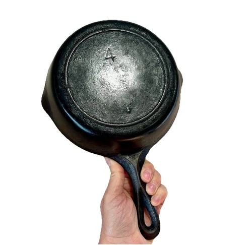 Vintage Lodge Three Notch No. 4 Cast Iron Skillet 7”