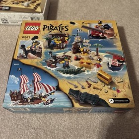 LEGO Pirates: Loot Island (6241) New In Box NIB Good Condition!
