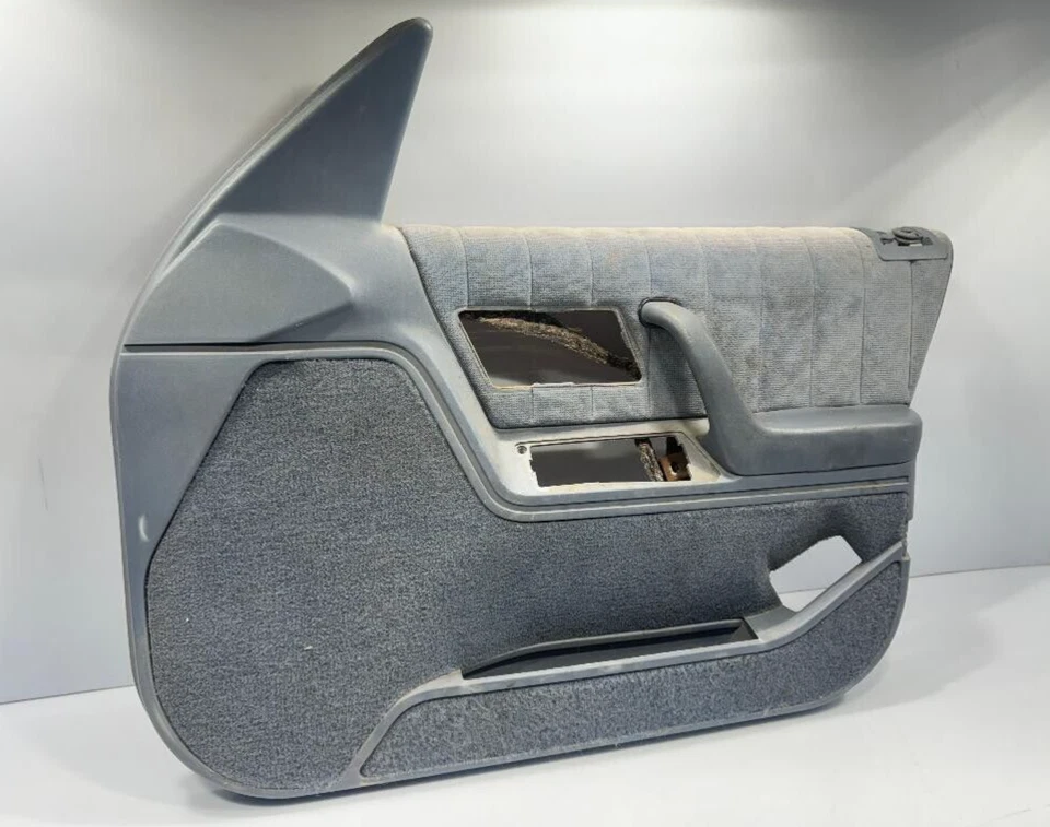 Oldsmobile Cutlass Supreme 1994 panel de puerta delantera derecha genuino fabricante original usado pieza GM Foto 2 de 4