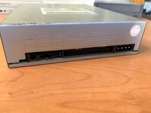 ACER CD-ROM 640A-141 40X Internal IDE Disk Drive - Tested - Picture 3 of 6