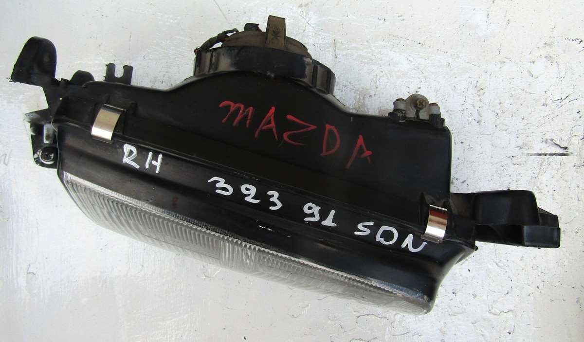 Mazda 323 BG Sedan Model 1990 92 SDN Headlights Pair Left