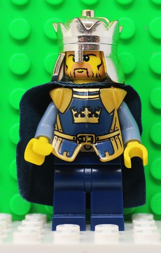 ๐ฐKate's Figs: LEGO Castle Minifigures - Kings, Knights, Crusaders, & Forestmen - Picture 208 of 316