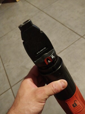 Cloueur Hilti DX 5 – Pistolet à Clous à Cartouches, Allemand, Occasion